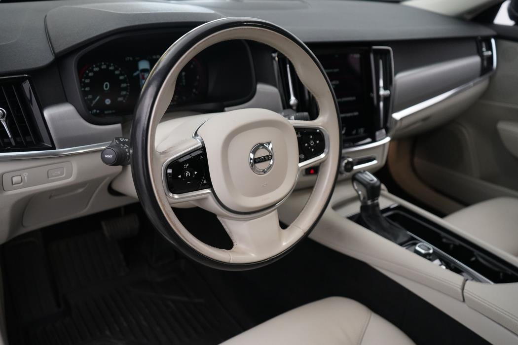 Volvo S90 2017