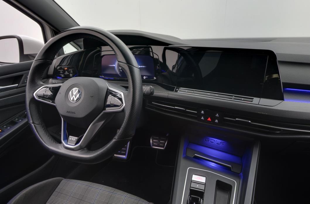 Volkswagen Golf 2021