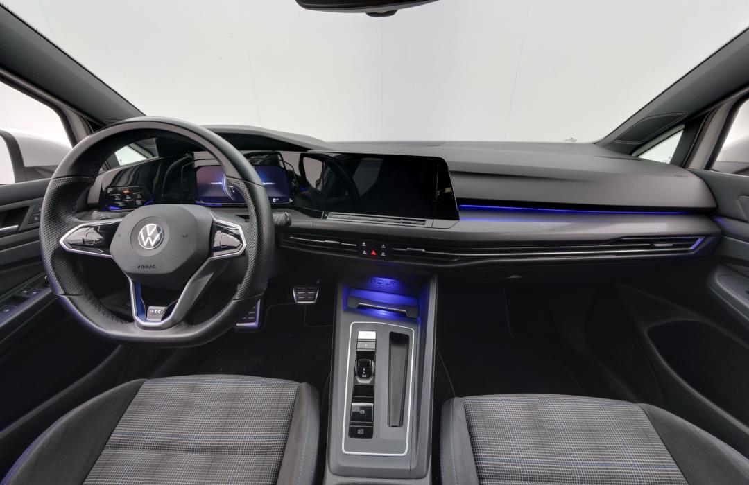 Volkswagen Golf 2021