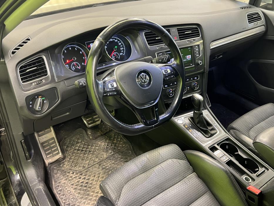 Volkswagen Golf 2015