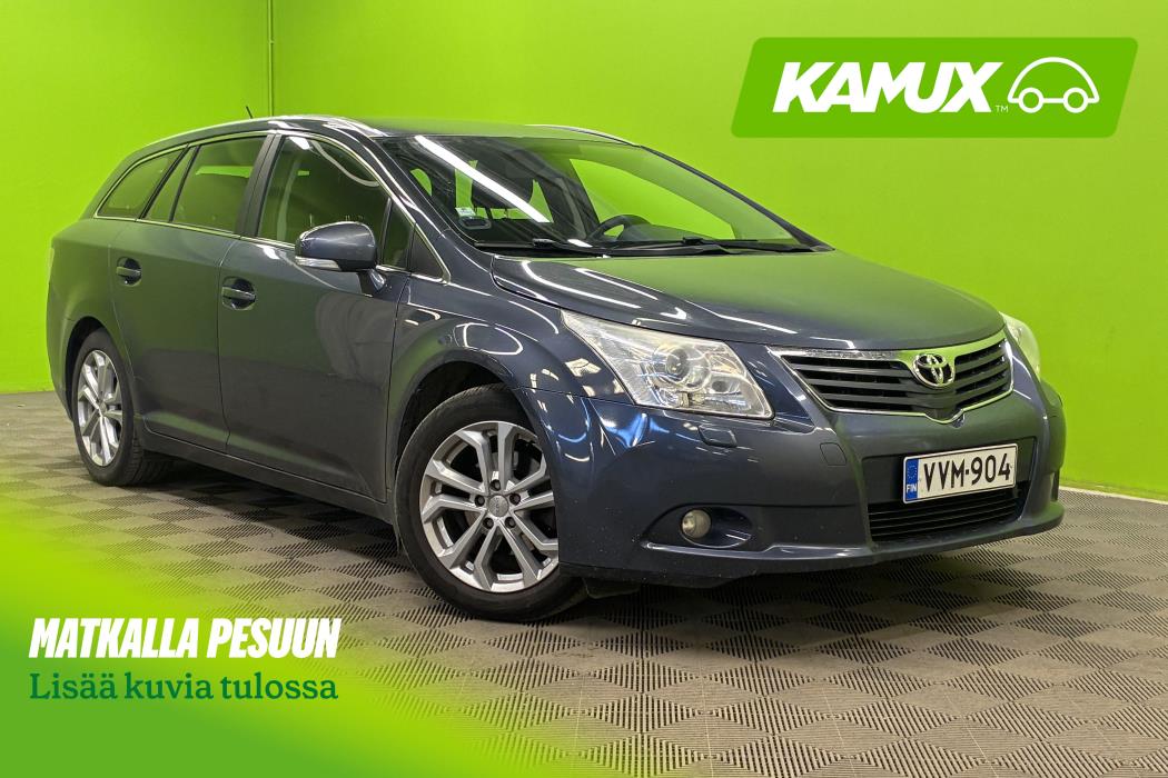 Toyota Avensis 2010