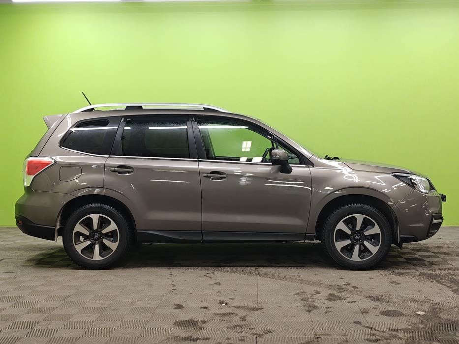 Subaru Forester 2016