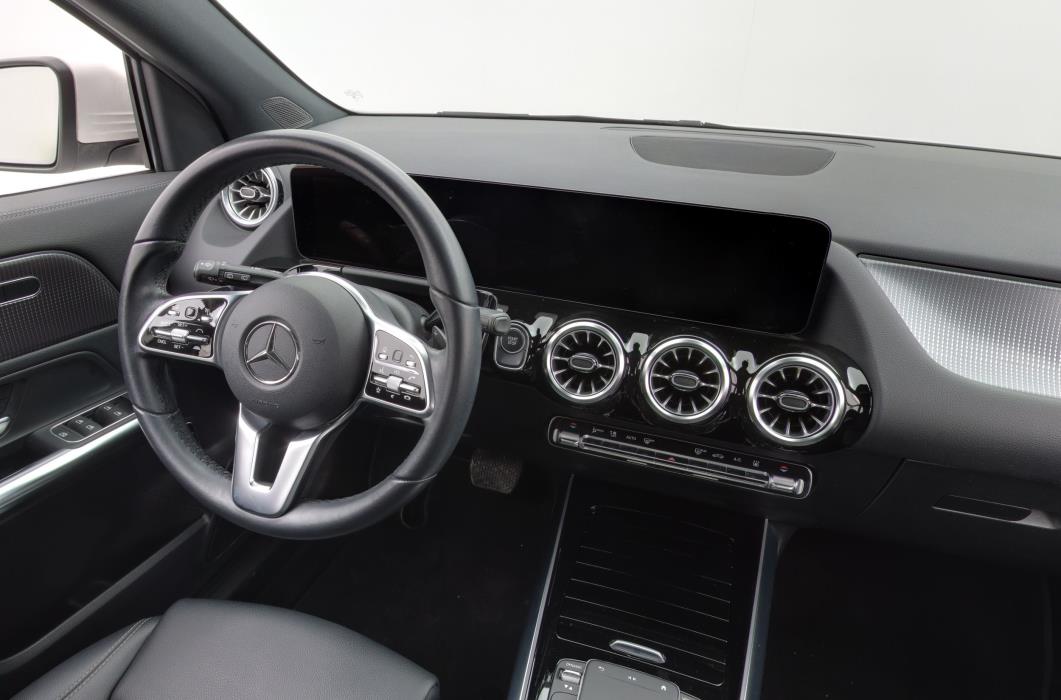 Mercedes-Benz EQA 2022