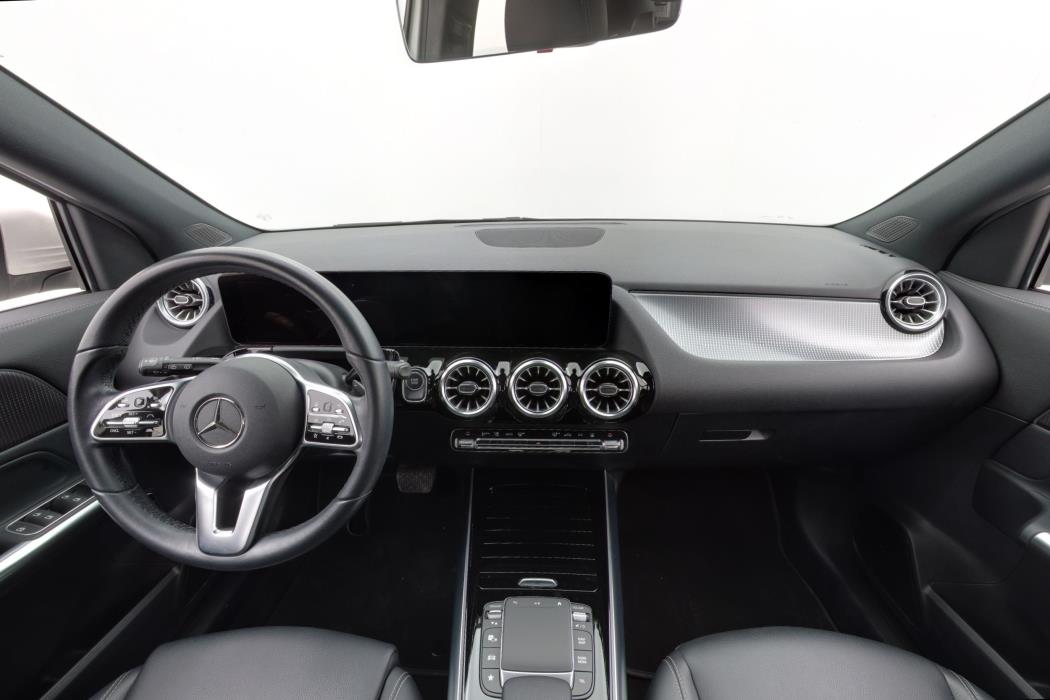 Mercedes-Benz EQA 2022