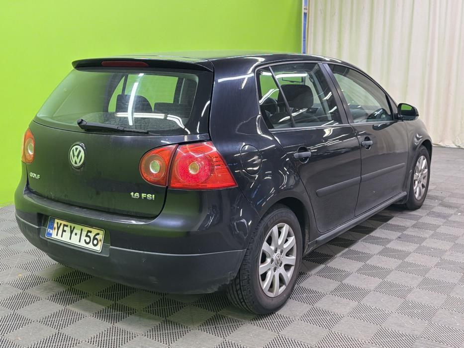 Volkswagen Golf 2005