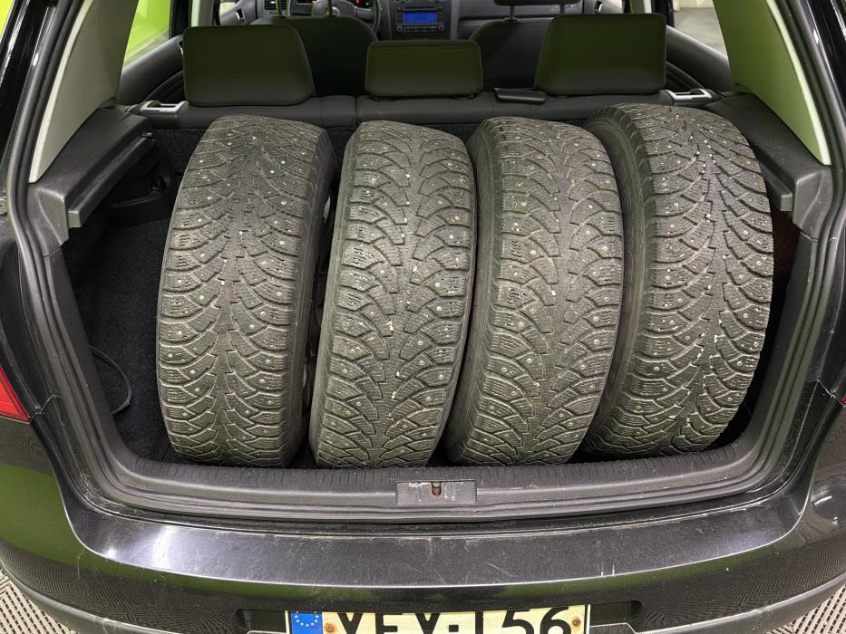 Volkswagen Golf 2005