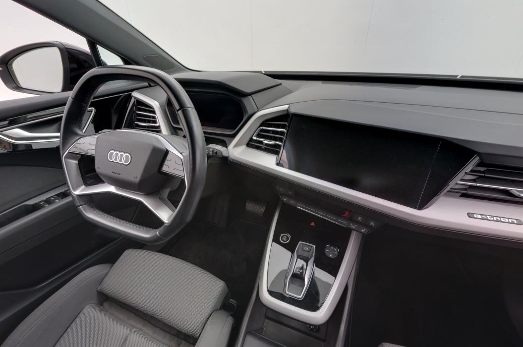 Audi Q4 e-tron 2023