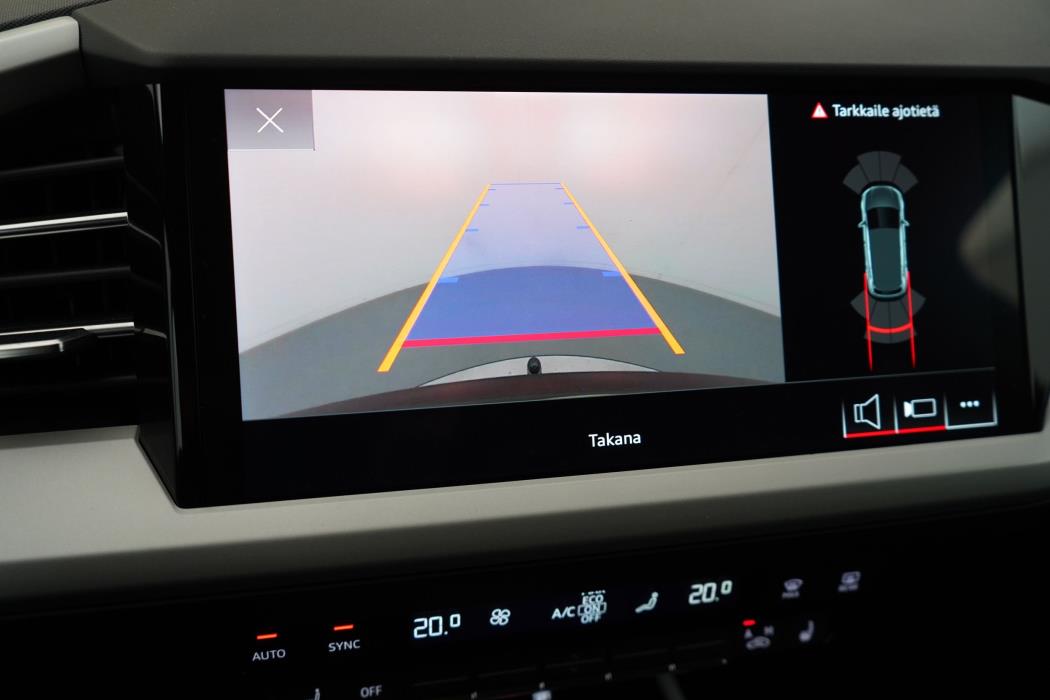 Audi Q4 e-tron 2023