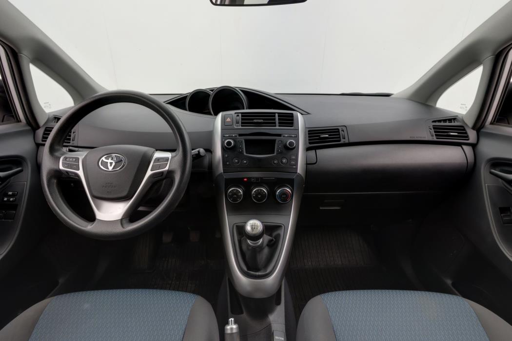 Toyota Verso 2014