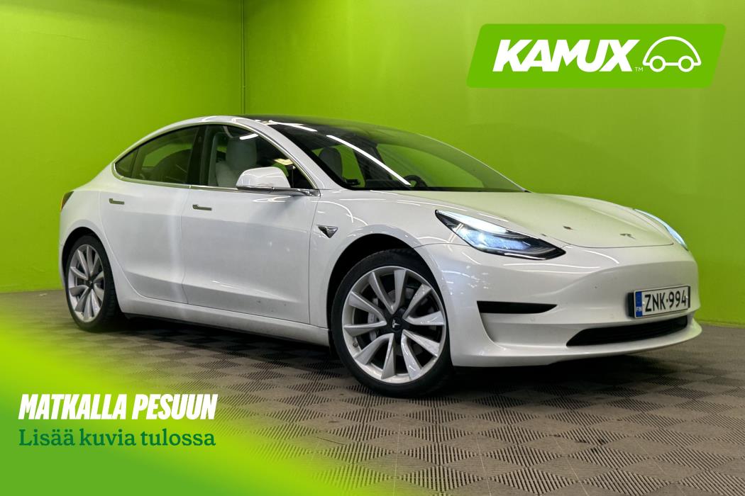 Tesla Model 3 2020