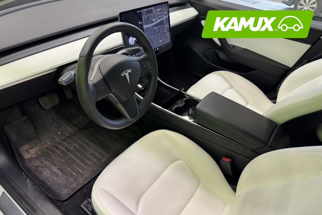 Tesla Model 3 2020