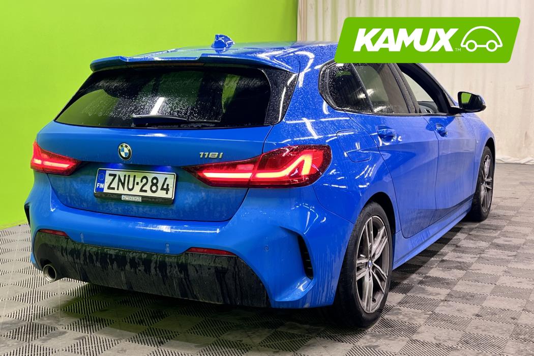 BMW 118 2021
