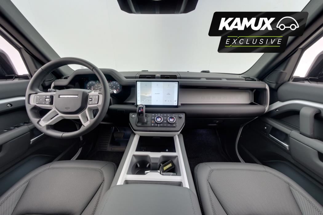 Land Rover Defender 2026
