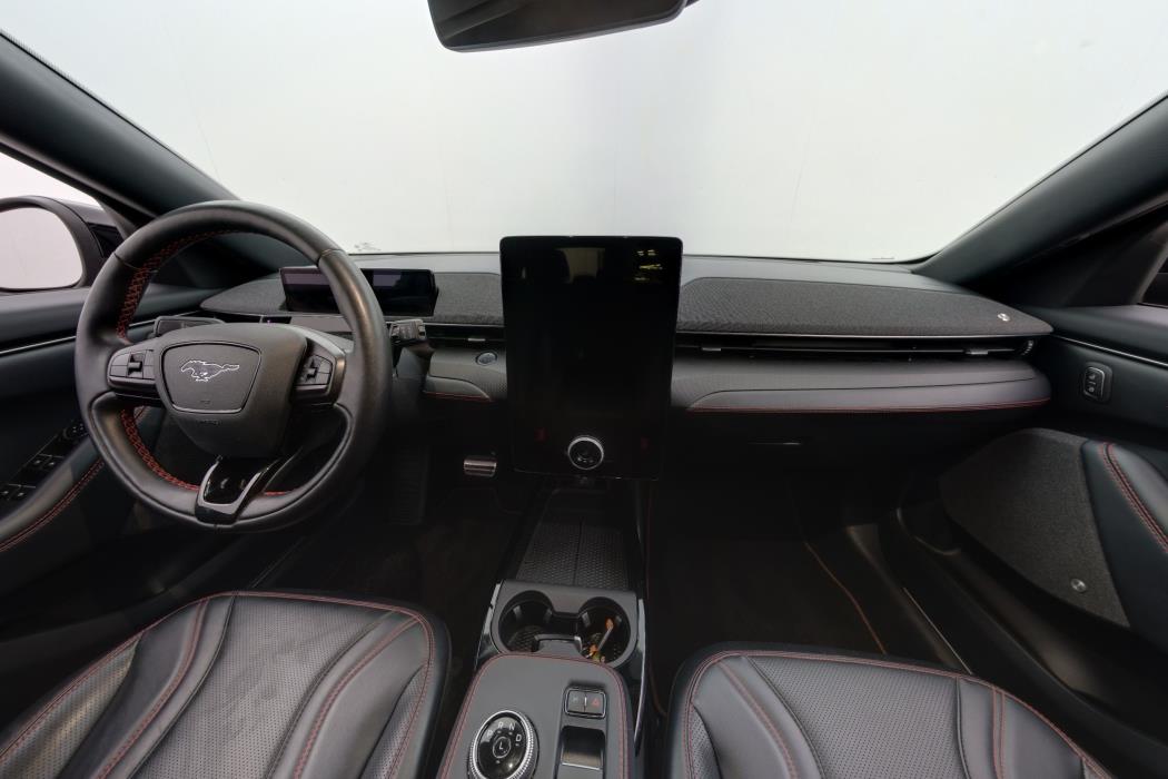 Ford Mustang Mach-E 2022