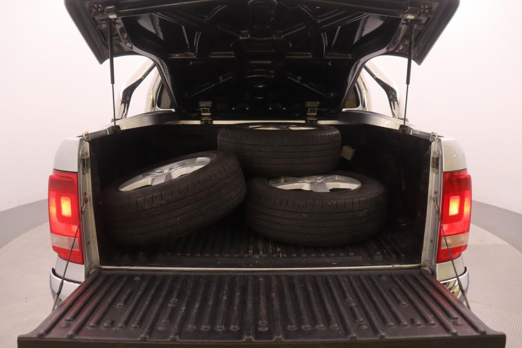 Volkswagen Amarok 2012