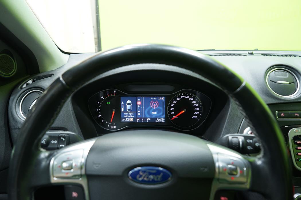 Ford Mondeo 2013