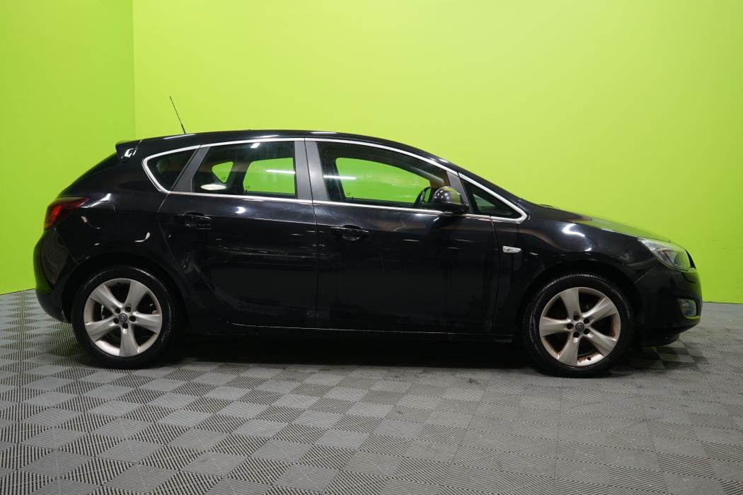 Opel Astra 2010