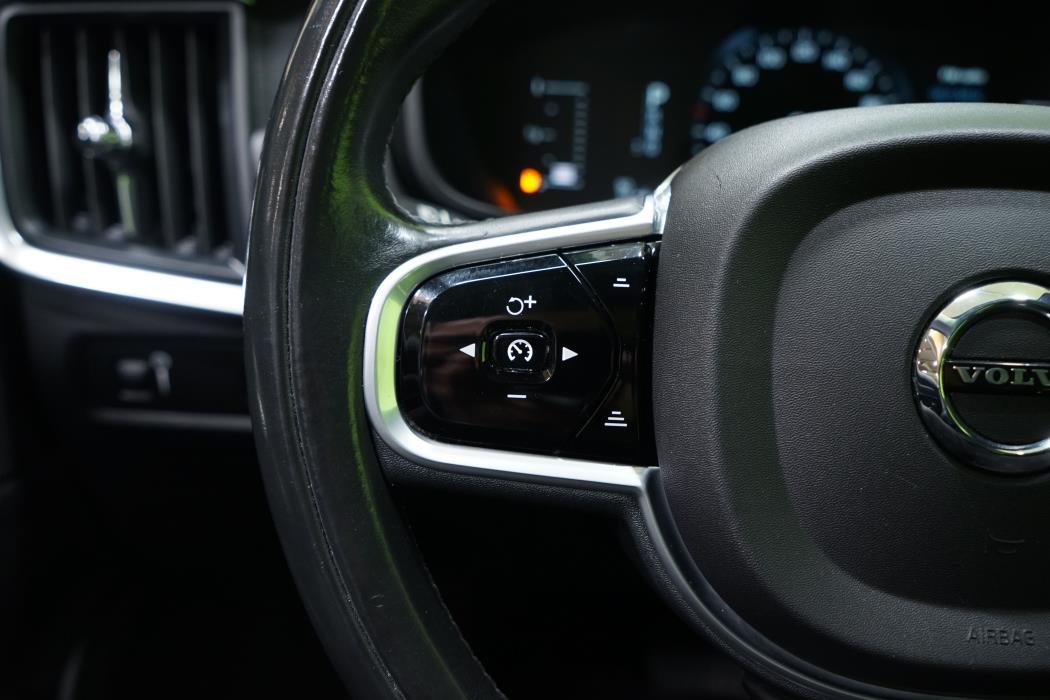 Volvo V90 2017