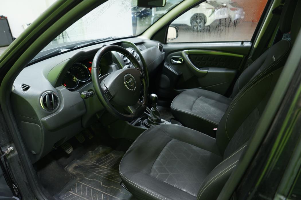 Dacia Duster 2015