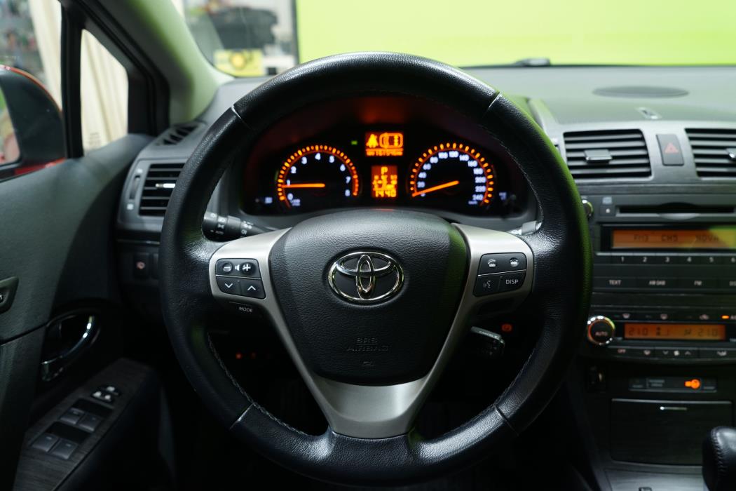 Toyota Avensis 2009