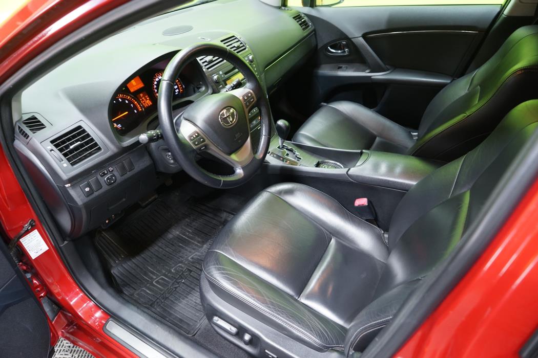 Toyota Avensis 2009