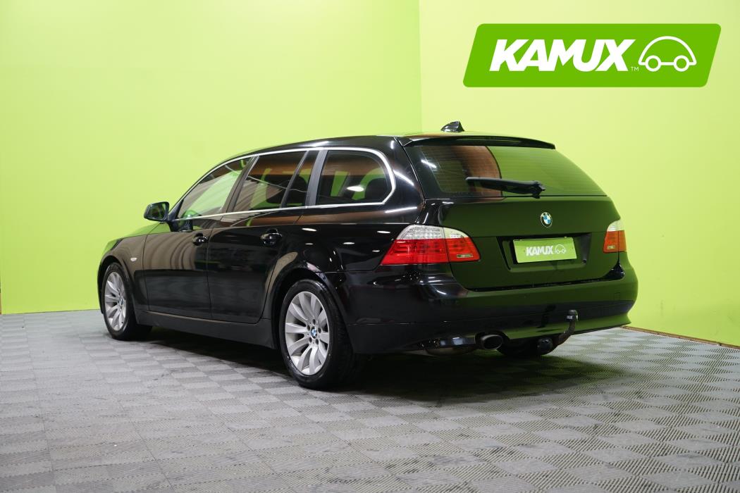 BMW 520 2010