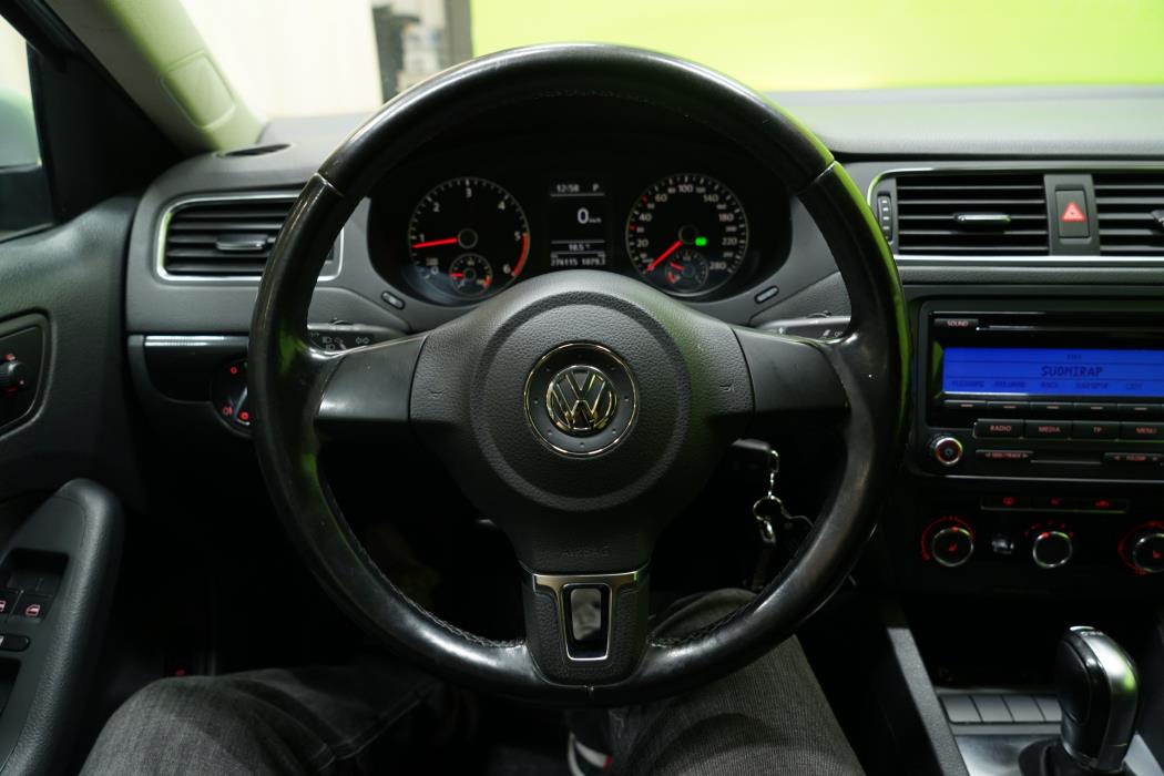 Volkswagen Jetta 2011