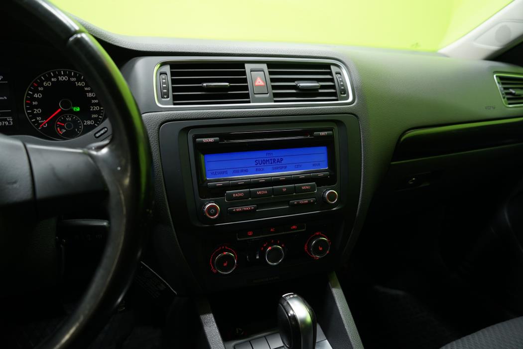 Volkswagen Jetta 2011