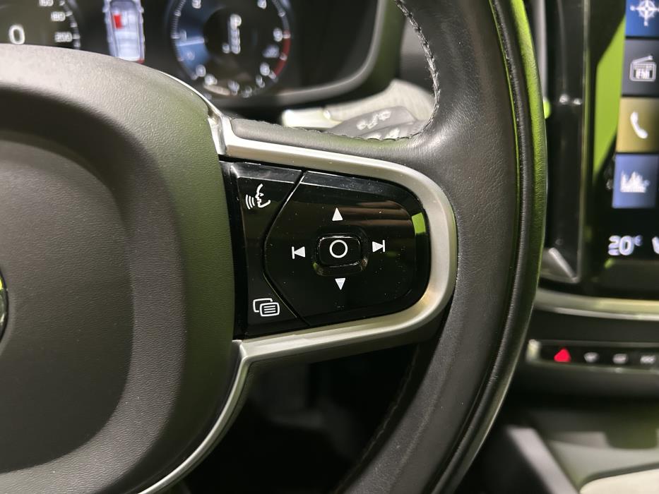 Volvo V60 2021