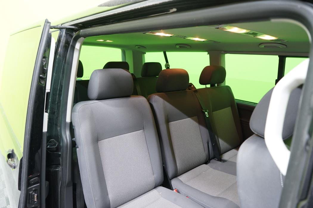 Volkswagen Caravelle 2014