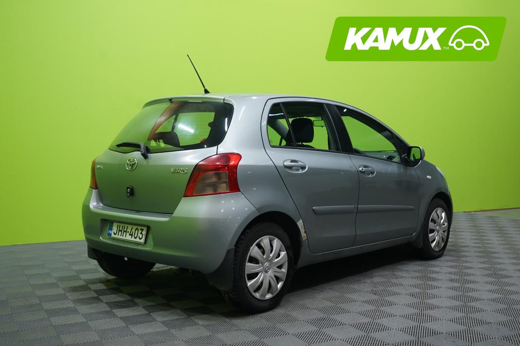 Toyota Yaris 2008