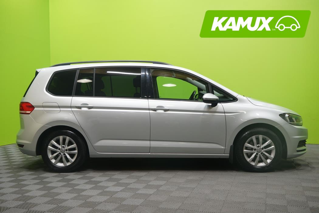 Volkswagen Touran 2016