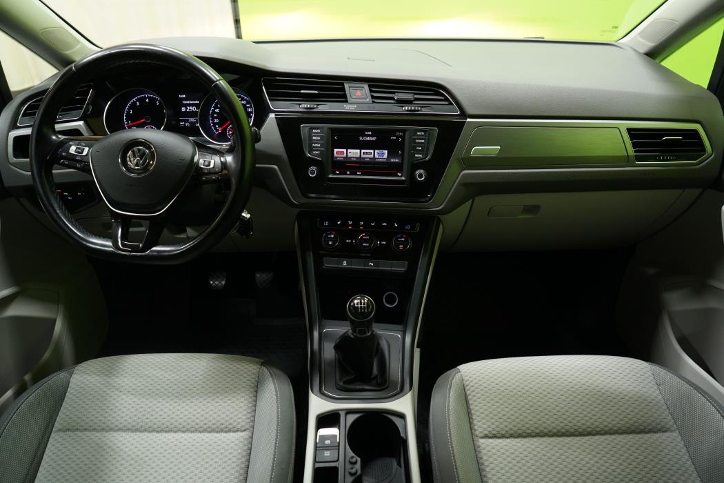 Volkswagen Touran 2016