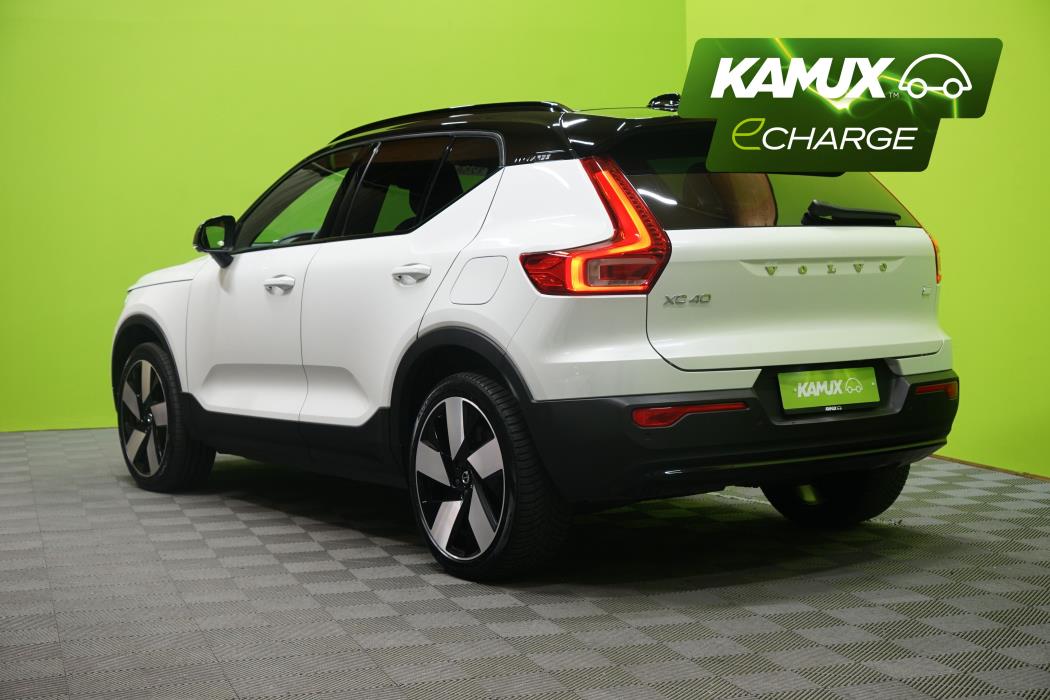 Volvo XC40 2023