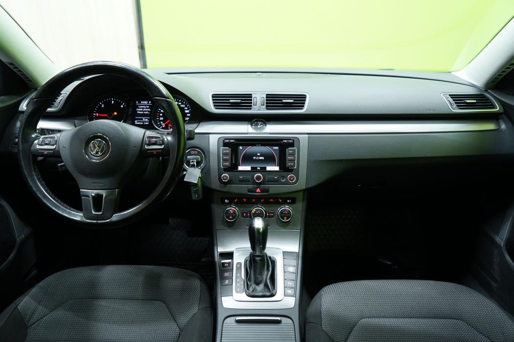 Volkswagen Passat 2014