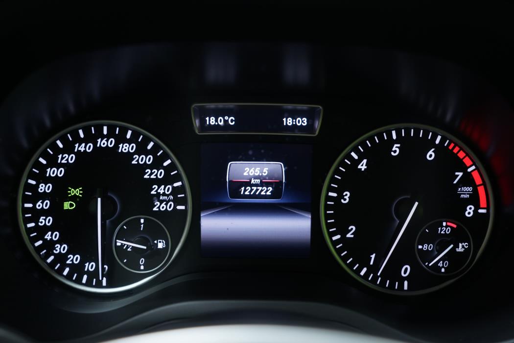 Mercedes-Benz B 2015