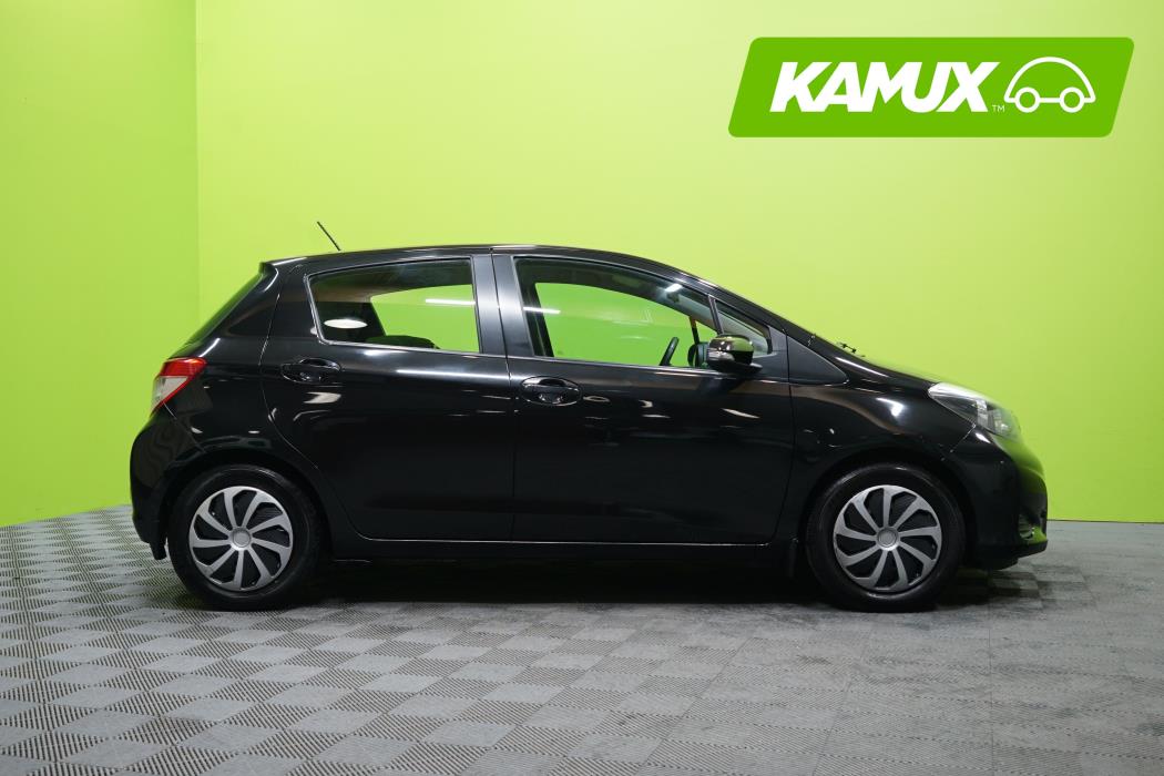 Toyota Yaris 2011