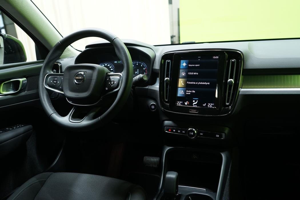 Volvo XC40 2022