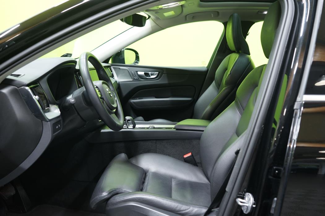 Volvo XC60 2023