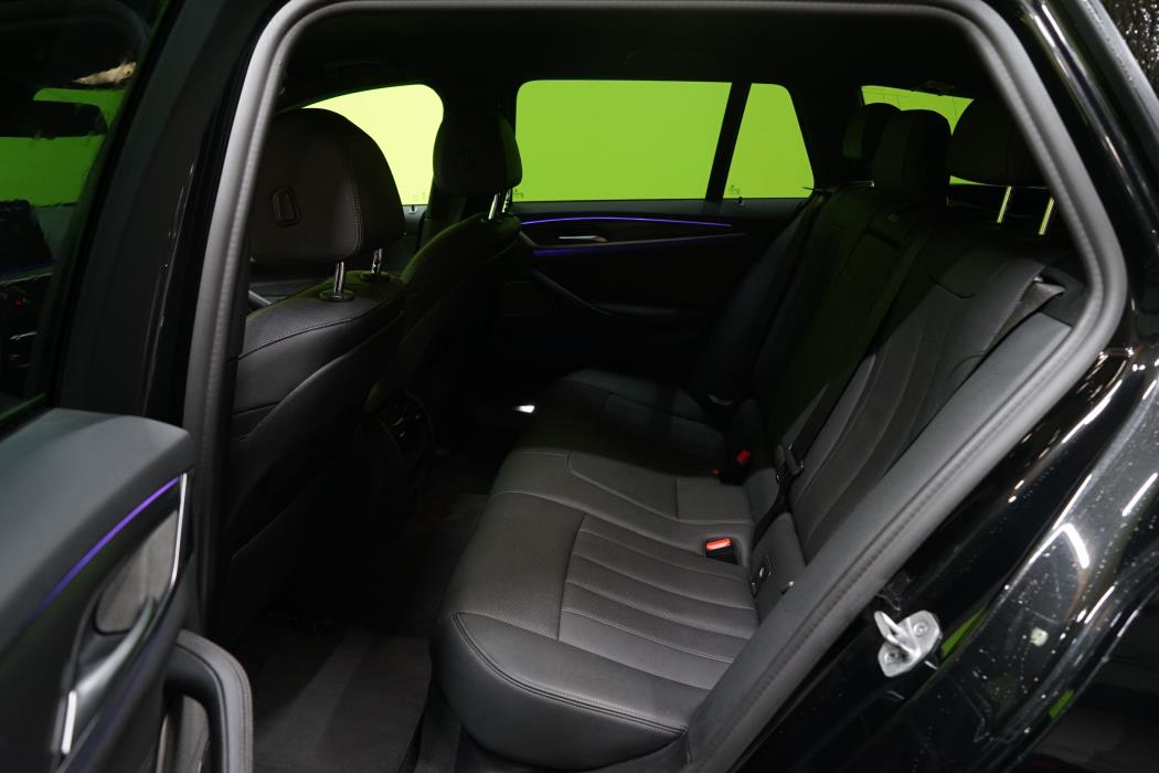 BMW 530 2021