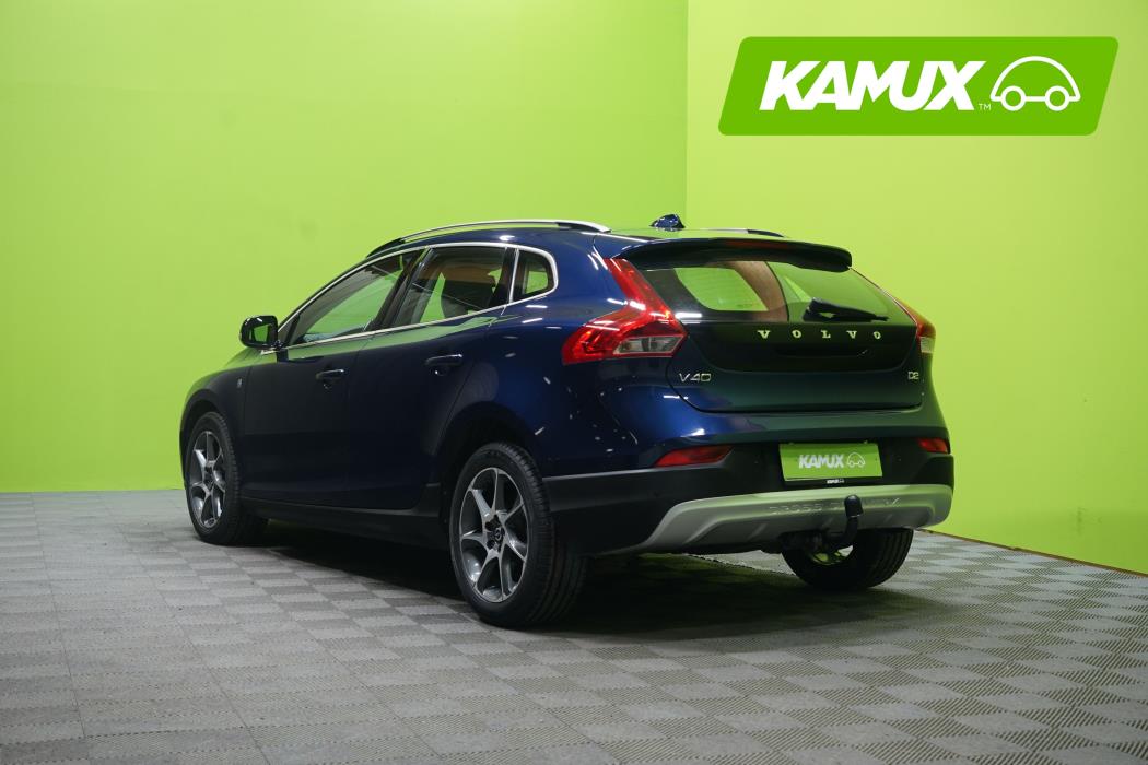 Volvo V40 Cross Country 2015