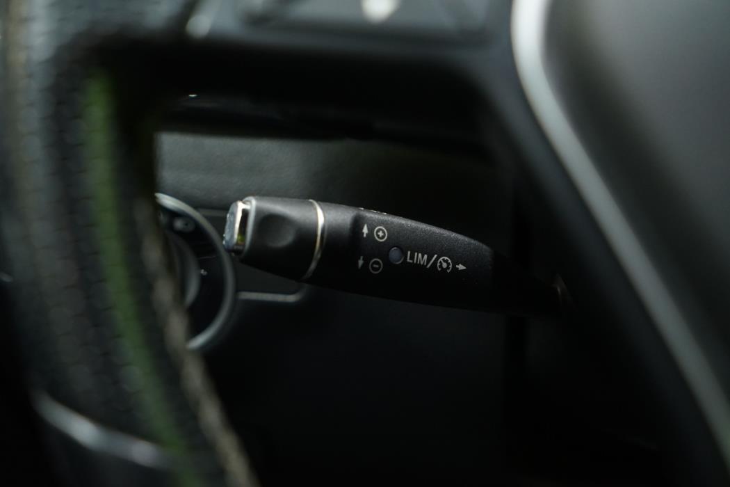 Mercedes-Benz B 2013