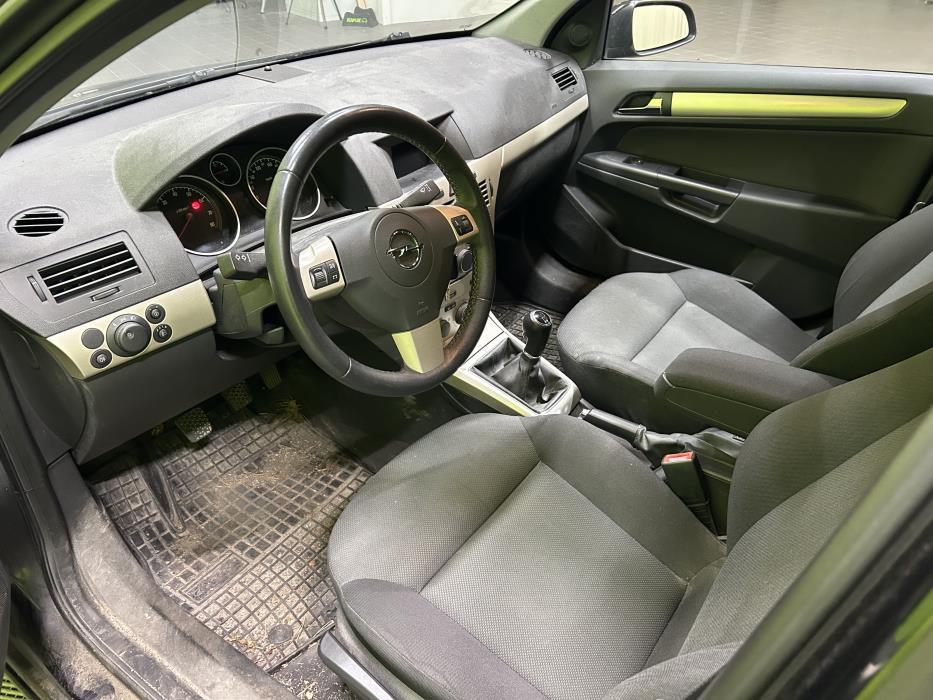 Opel Astra 2008