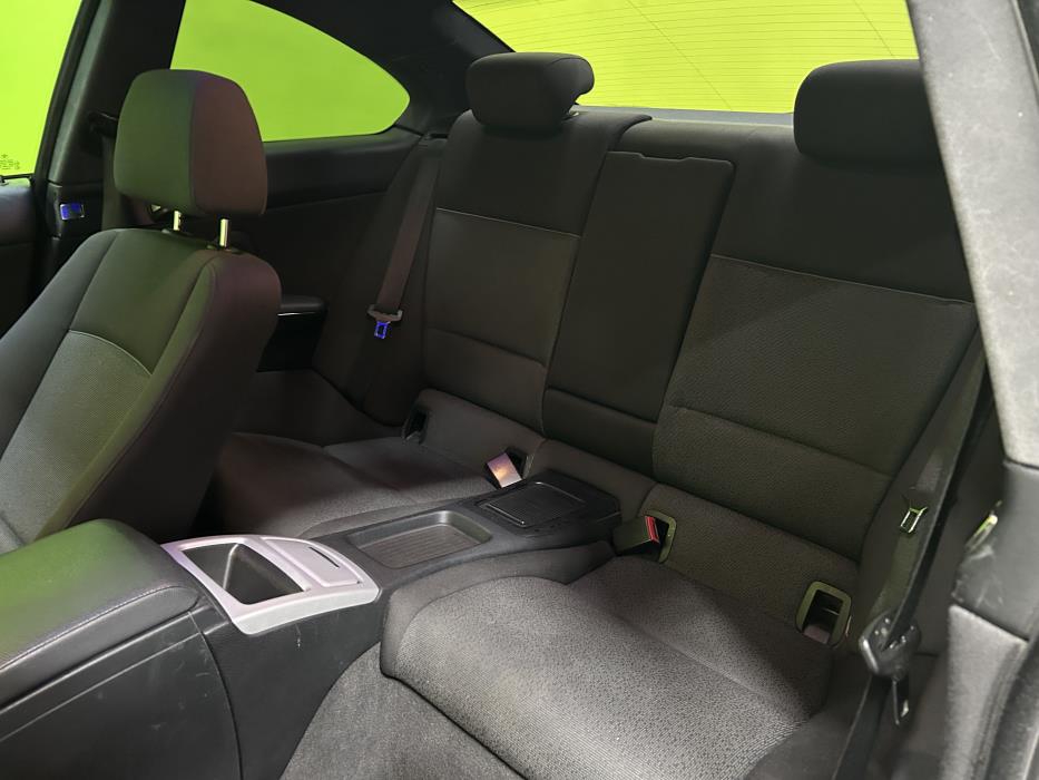 BMW 325 2007