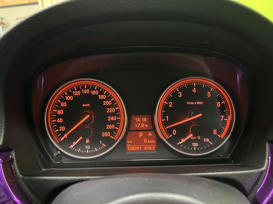 BMW 325 2007