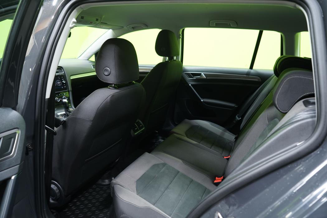 Volkswagen Golf 2020