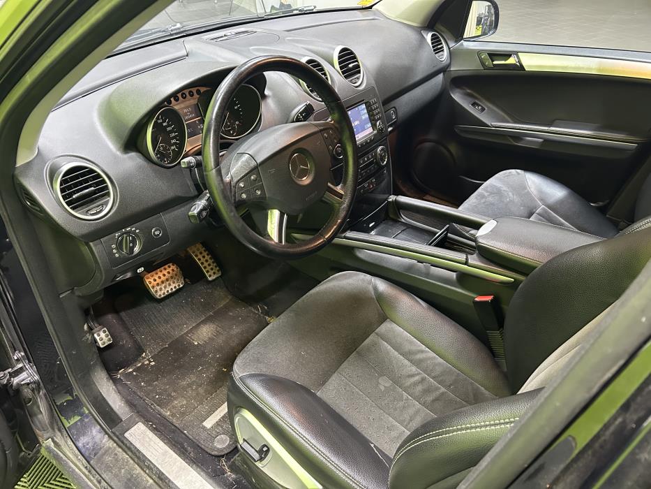 Mercedes-Benz ML 2006