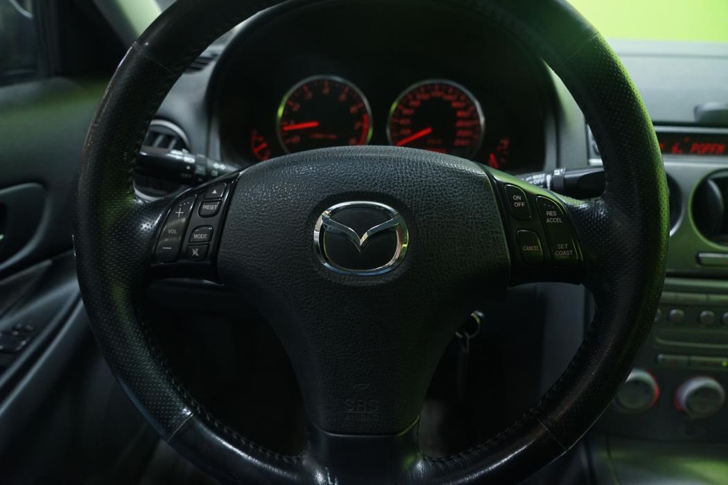 Mazda 6 2003