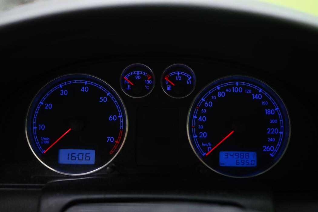 Volkswagen Passat 2003