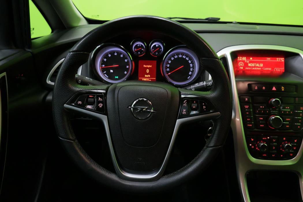 Opel Astra 2014